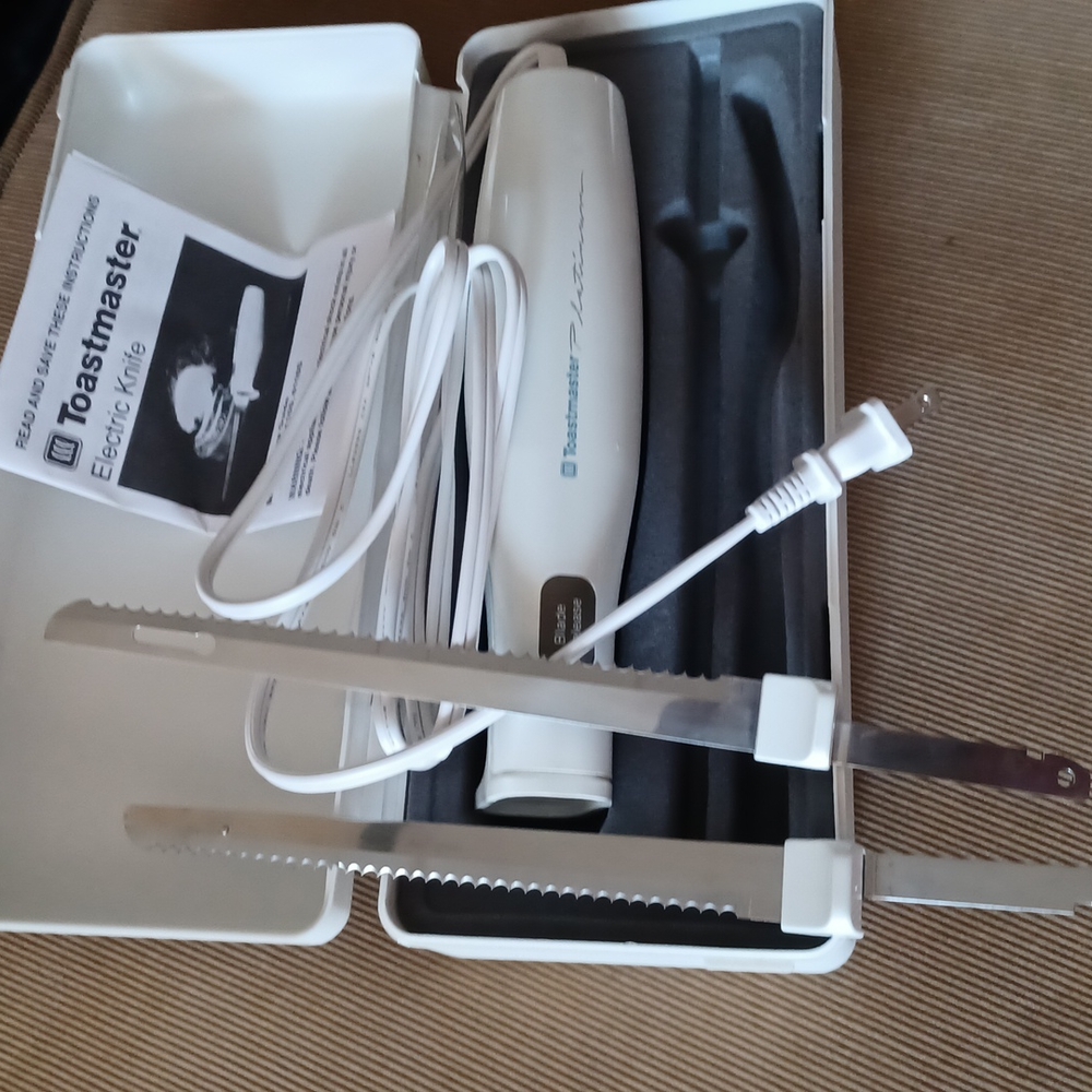 Electric Knife